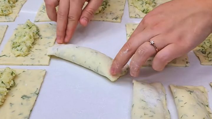 Tvarohové taštičky plněné sýrem