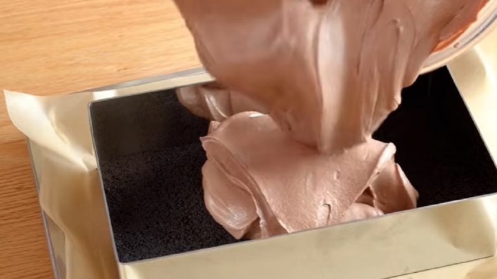 Nepečené čokoládové Oreo řezy