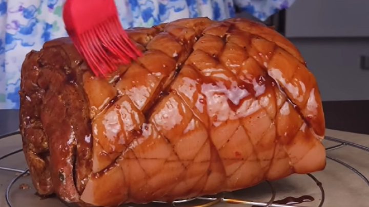 Rolovaná slanina s česnekem a chilli