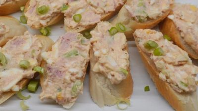 Rychlá šunková pomazánka s vejci