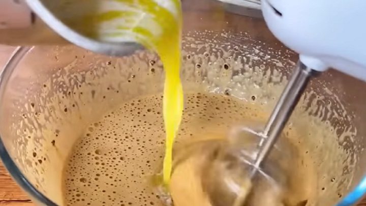 Rychlá kávová buchta s cukrovou polevou