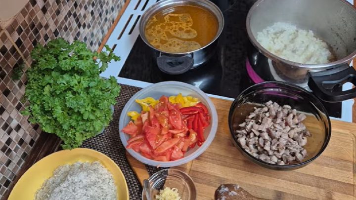 Balkánský džuveč s vepřovým masem