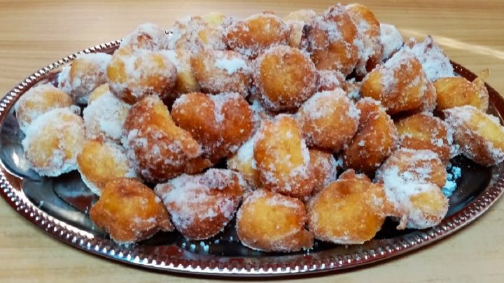 Tvarohové mini koblížky s vanilkou Tvarohové mini koblížky s vanilkou