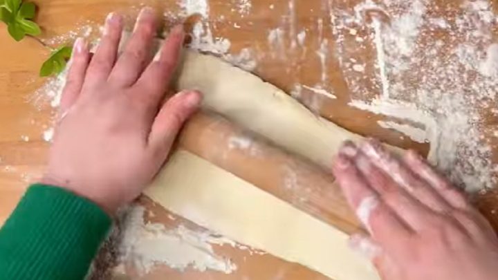 Domácí jogurtové listové těsto ze 3 surovin