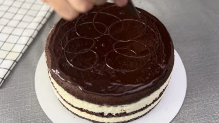 Dort Kinder s čokoládovou polevou