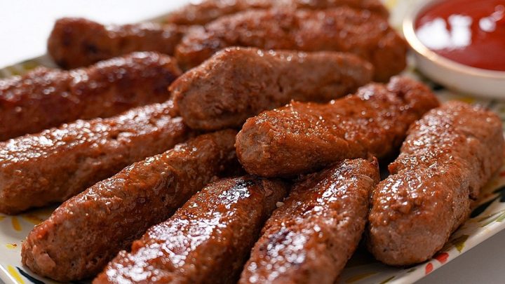 Domácí čevapčiči z hovězího masa