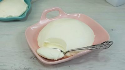 Domácí mascarpone jen ze 2 surovin