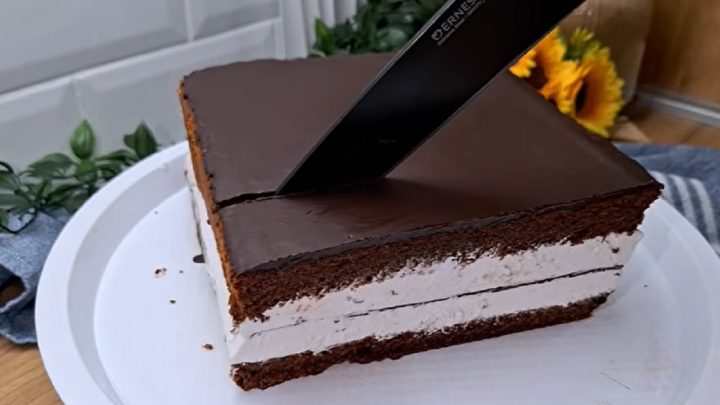 Řezy Kinder Pingui s čokoládovou polevou