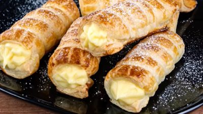 Kremrole plněné krémem z vaječného likéru