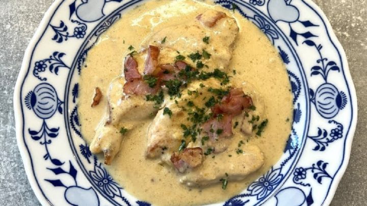 Kuřecí prsa na pivu se sýrem a slaninou