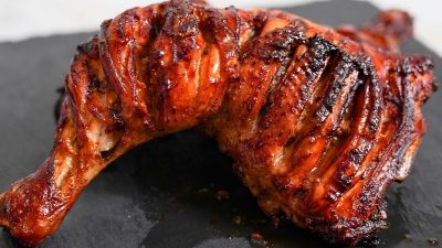 Marinovaná kuřecí stehna z trouby