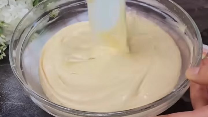 Rychlý prošívaný koláč s tvarohem