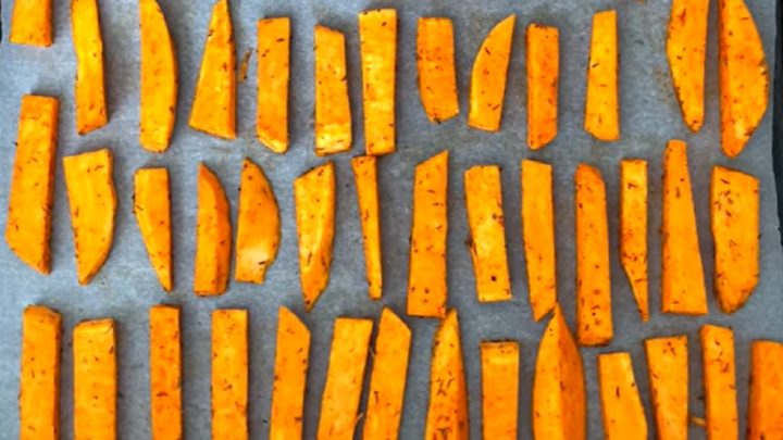 Domácí batátové hranolky pečené v troubě