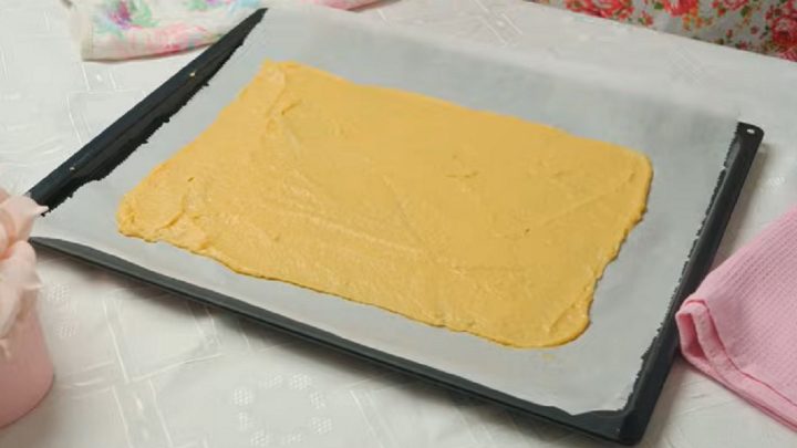 Karpaty řezy z odpalovaného těsta