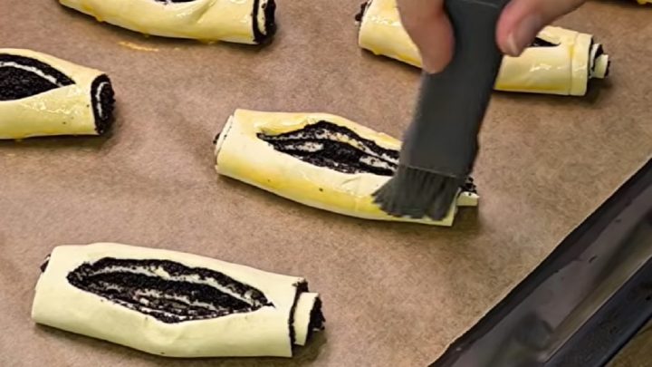 Makové šátečky z listového těsta