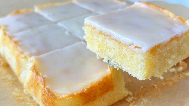 Rychlý koláč s citrónovou polevou