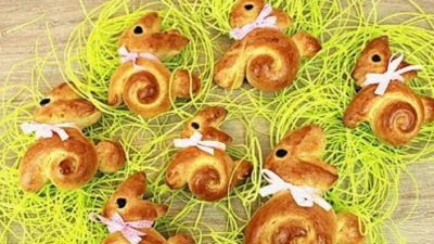 Velikonoční zajíčci z kynutého těsta