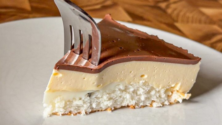 Dietní dort s kokosem a tvarohovou náplní