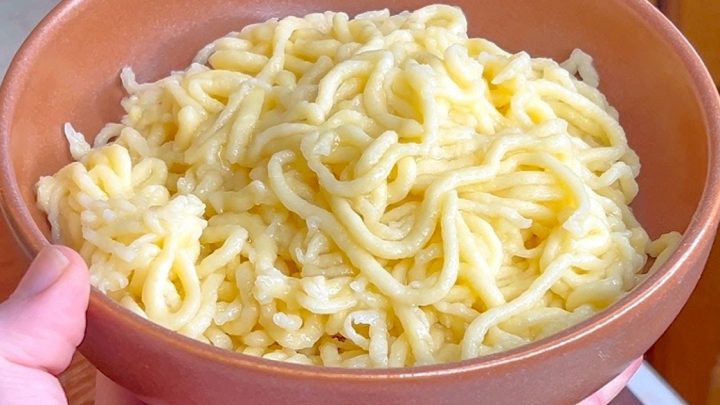 Rychlé domácí nudle ze 2 surovin