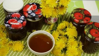 Snadný domácí pampeliškový med s citronem