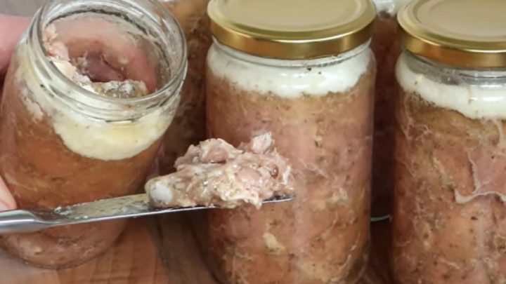 Domácí zavařená vepřovka jen z 5 ingrediencí