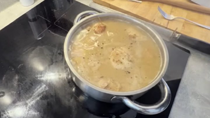 Vepřový závitek plněný mletým masem