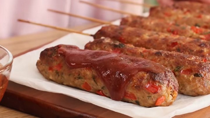 Kebab na špejli s paprikou a koriandrem