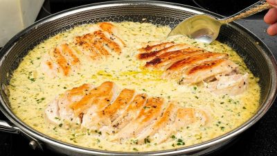 Kuřecí plátky s česnekovou omáčkou