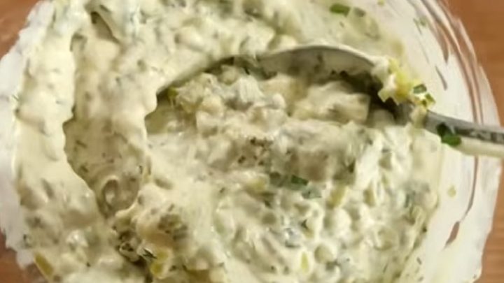 Domácí tatarská omáčka s bylinkami