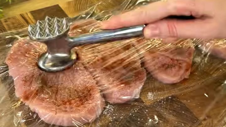 Vepřové plátky na cibulce a česneku