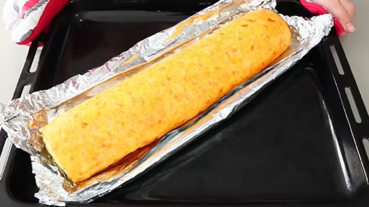 Sýrová roláda s masovou náplní