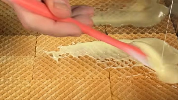 Oplatková zmrzlina s kondenzovaným krémem