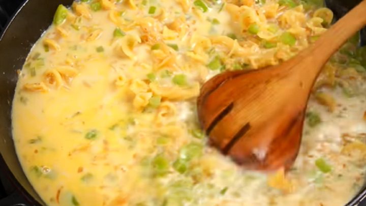 Rychlé krémové těstoviny s kuřecím masem