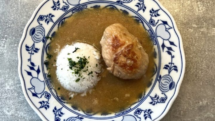 Vepřový závitek plněný mletým masem