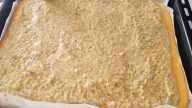 Rychlý ořechový koláč na plech