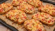 Pizza chlebíčky pečené v troubě