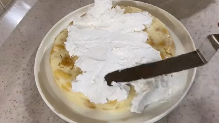 Rychlý piškotový dort bez pečení