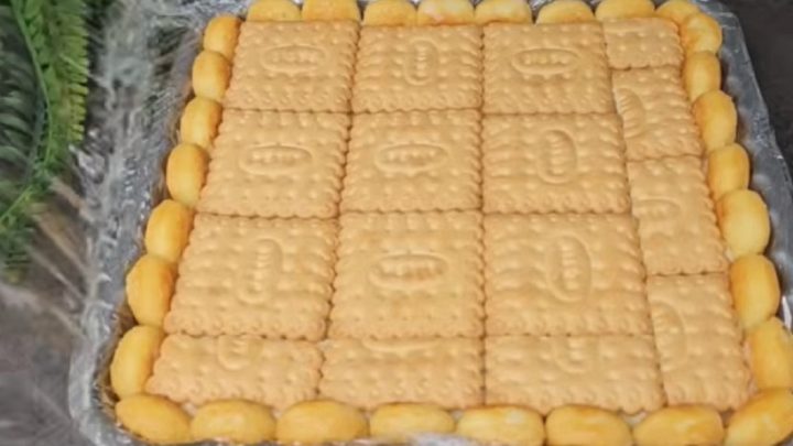 Piškotový dezert do lednice s bílou čokoládou