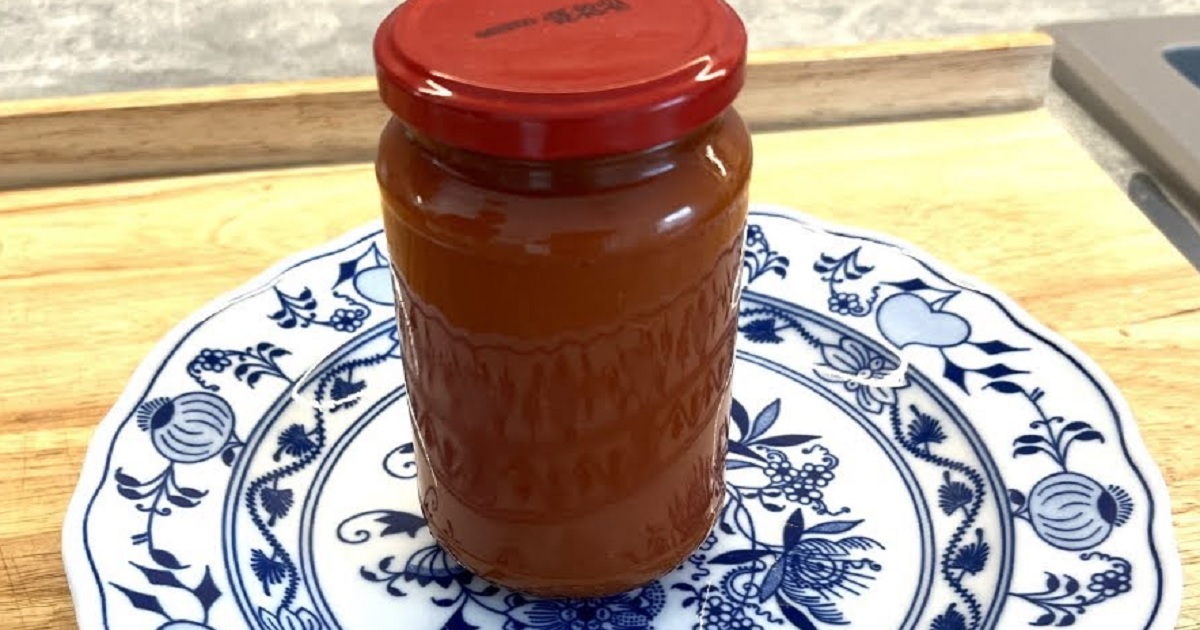 Domácí hustý rajský protlak ze 2 ingrediencí