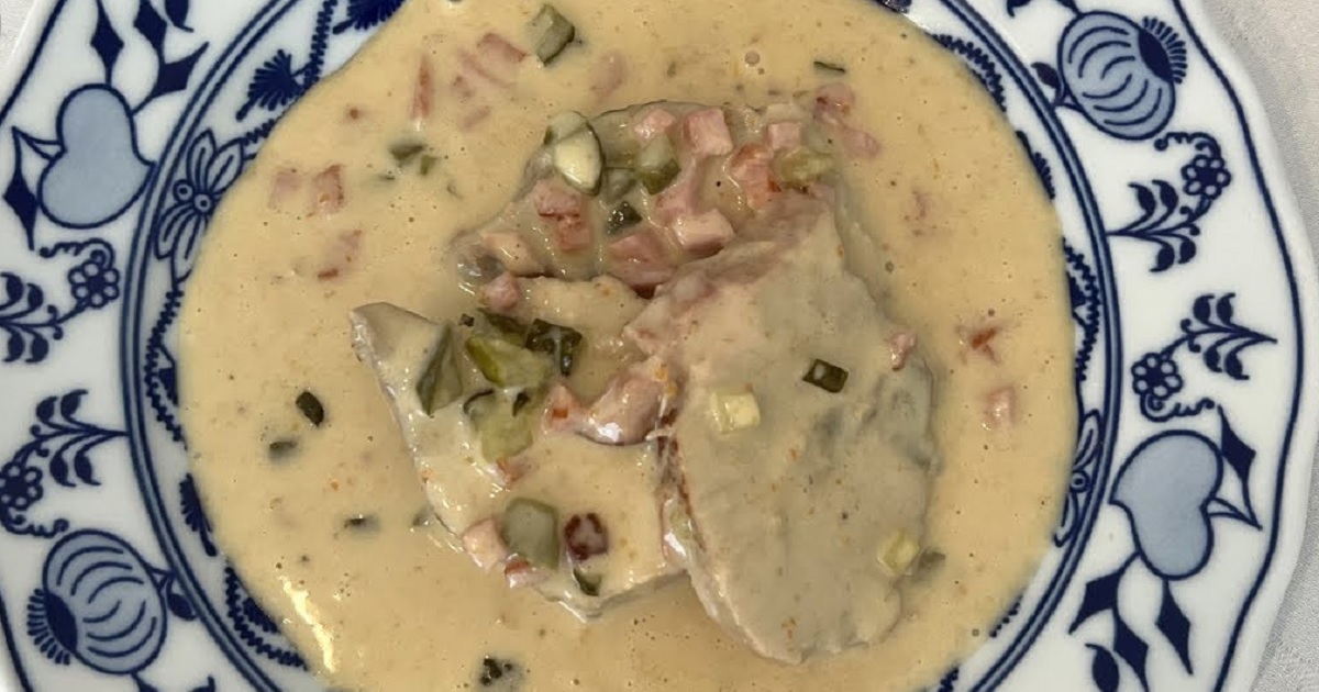 Hamburská vepřová kýta s jemnou omáčkou
