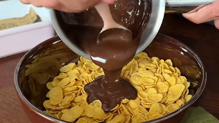 Corn flakes v čokoládě ze 3 surovin