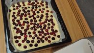 Hrníčková bublanina s třešněmi