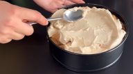 Tiramisu dort bez pečení s mandlemi