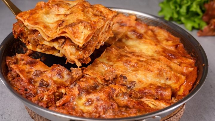 Rychlé lasagne z pánve s hovězím masem Rychlé lasagne z pánve s hovězím masem