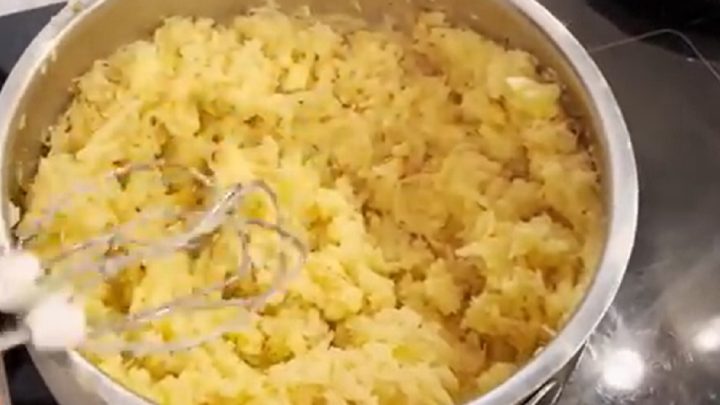 Rychlá jihočeská lepenice s cibulkou
