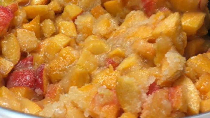 Meruňkový džem s levandulí a citronem