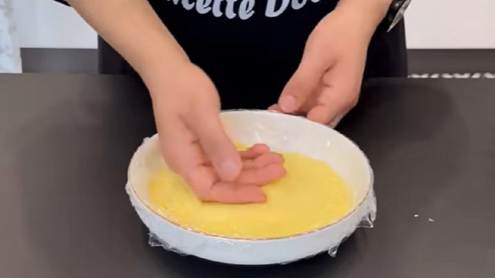 Rychlý nepečený citrónový dort s krémem