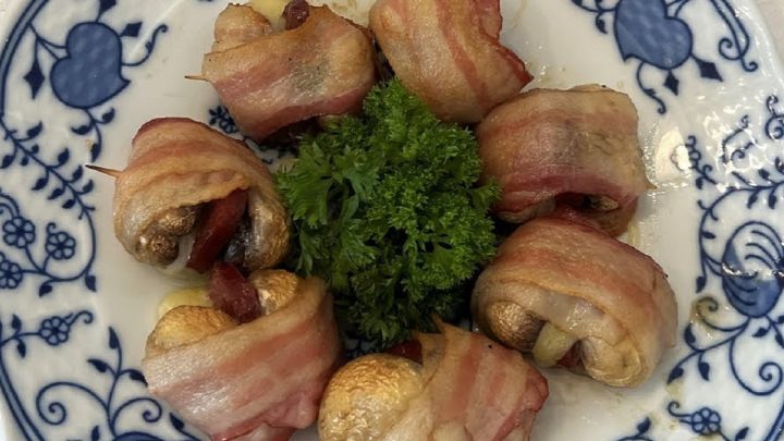 Žampiony plněné sýrem a slaninou