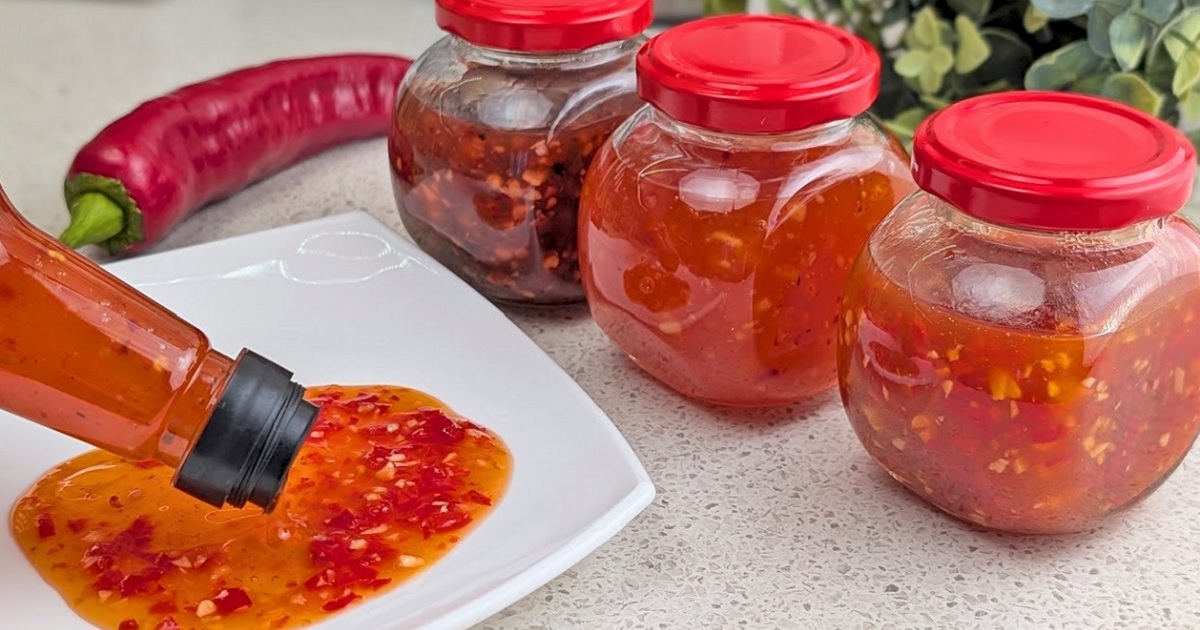 Domácí sladká chilli omáčka na 2 způsoby