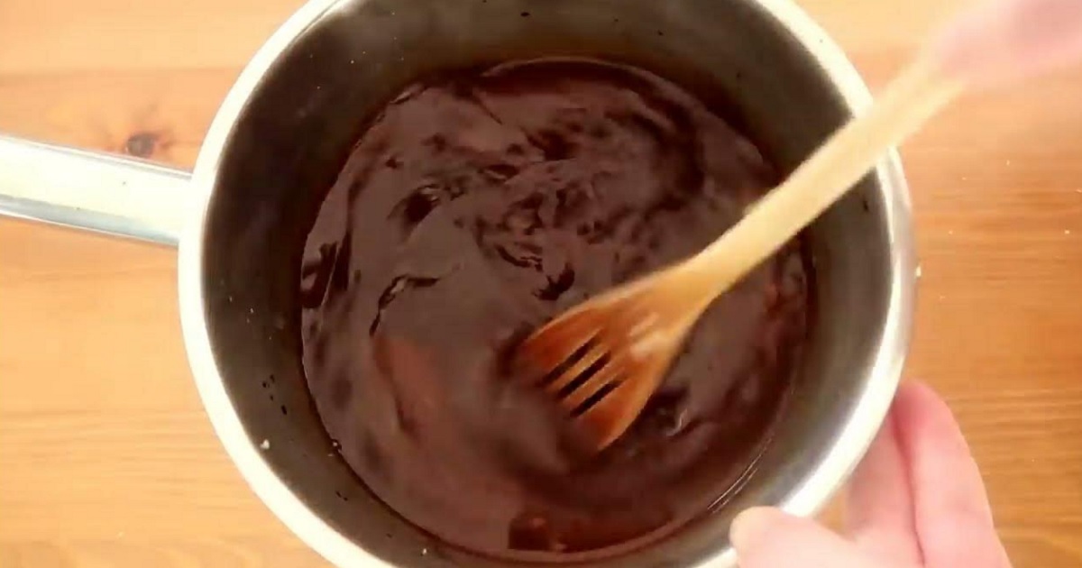 Domácí Teriyaki omáčka s česnekem